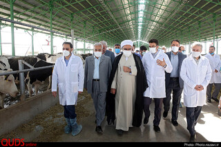افتتاح مجتمع تولید فرآوردههای ژنتیکی دامی آستان قدس رضوی