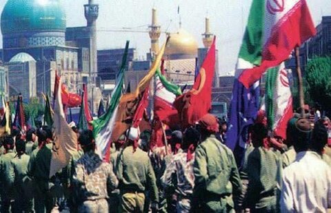 حرم امام رضا (ع) کانون جهاد و شهادت/ شعار رزمندگان خراسانی «ما فرستادگان رضاییم از مشهد عازم کربلاییم» دفاع مقدس