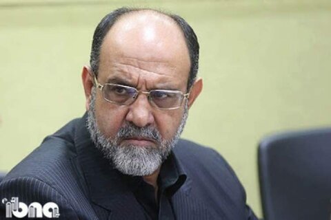 ۳ کانتینر زینک پشت درهای گمرک مانده است غلامرضا شجاع