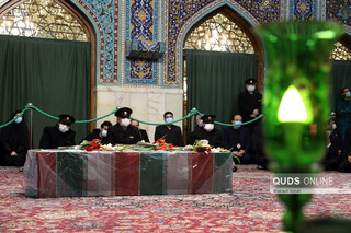 طواف پیکر دانشمند هسته ای شهید محسن فخری زاده در حریم رضوی