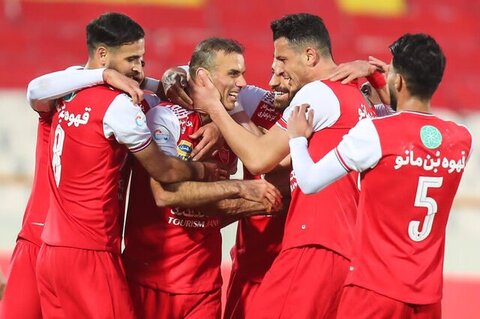 آقای گزارشگر؛ شیرین کاری دیگر بس است!
پرسپولیس