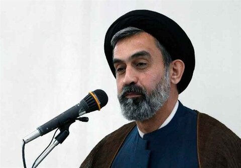 دانشجو باید سیاسی باشد نه سیاسیکار رئیس دانشگاه علوم اسلامی رضوی