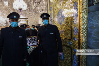 طواف پیکر آیت الله مصباح یزدی در حرم مطهر رضوی