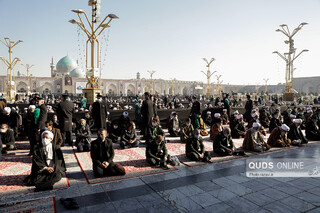 مراسم وداع با پیکر آیت الله مصباح یزدی(ره) در حرم مطهر رضوی