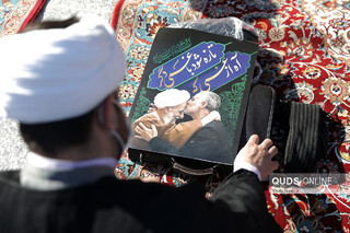 مراسم وداع با پیکر آیت الله مصباح یزدی(ره) در حرم مطهر رضوی