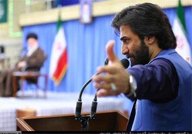 صابر خراسانی: قلب مردم برای سرزمین و رهبر شهید می‌تپد