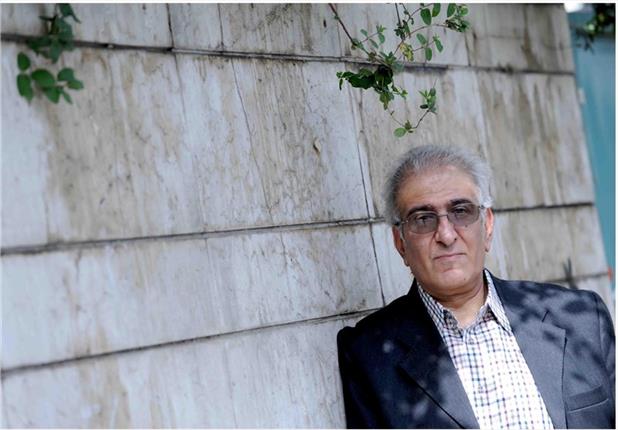 انتشار بهترین سروده‌های ایران و جهان با ترجمه احمد پوری