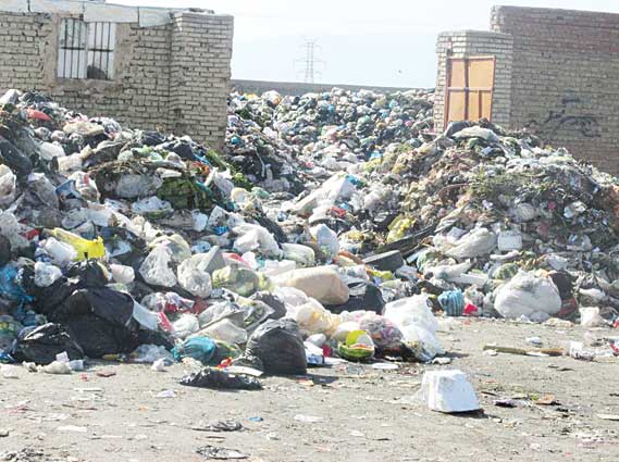 سایت دفن زباله بجنورد؛ زندگی به کام اهالی علی آباد تلخ شده است