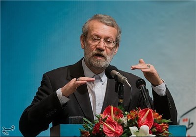 بمباران‌های ائتلاف ضدداعش "شو امنیتی" است/ جهاد نکاح به‌تنهایی برای سیاه‌کردن چهره قرن کافی است