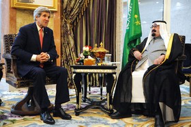 توافق "محرمانه و احمقانه" آمریکا و عربستان: جنگ با ایران داخل اوپک