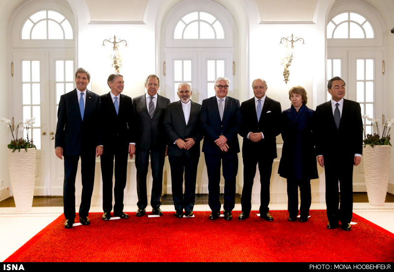 دیدار وزیران خارجه ایران و 1+5 / عکس یادگاری وزرای خارجه/ تمدید مذاکرات
