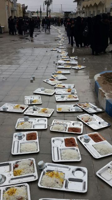 مسمومیت غذایی 80 دانشجو در جهرم
