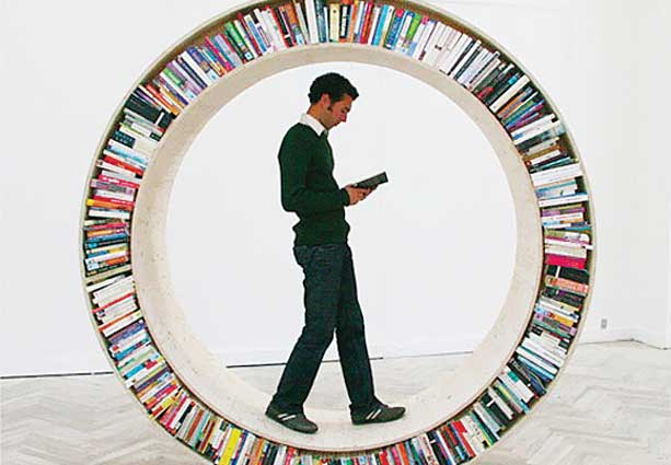  کتابخانه های خانگی عاملی مؤثر در گسترش کتابخوانی است