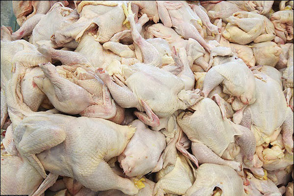 واکنش وزارت بهداشت به استفاده از خمیر مرغ