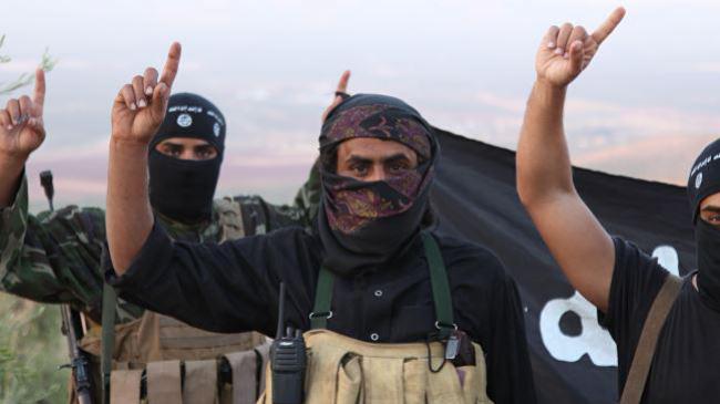 گروه تروریستی داعش 100 تن از اعضای خود را اعدام کرد