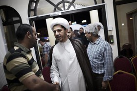 شیخ علی سلمان 4 سال دیگر در مقام دبیر کلی الوفاق ابقا شد
