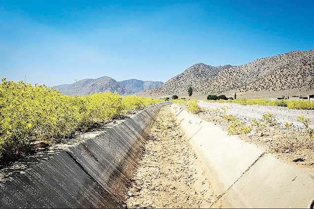  خطر بحران آب در شهر چشمه‌ساران
