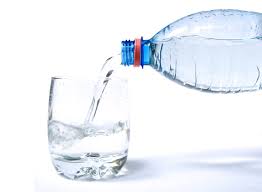 آب معدنی را با آب آشامیدنی اشتباه نگیرید!
