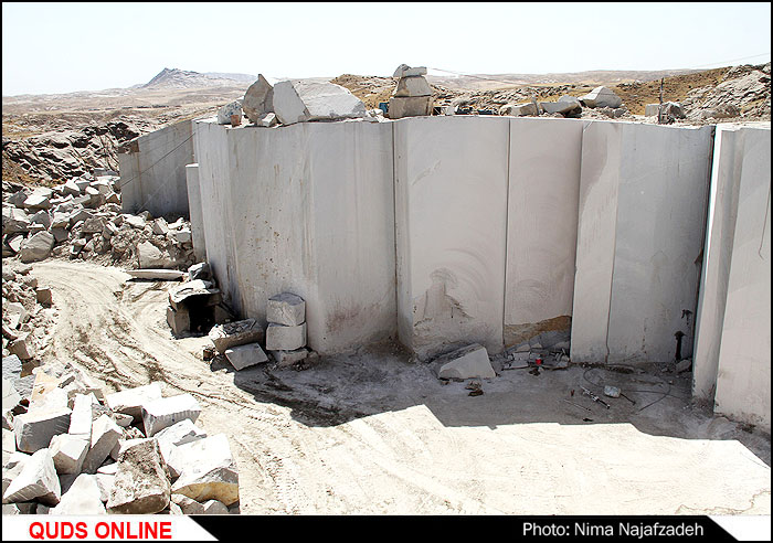 تخریب نمای عمومی اطراف مشهد توسط معدنکاران غیر حرفه ای