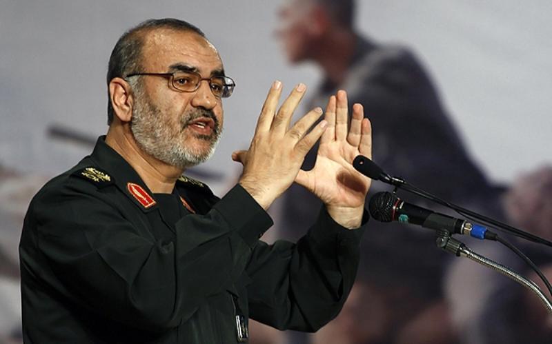 یکه تازی انقلاب اسلامی در صحنه سیاسی برای دشمنان قابل تحمل نیست