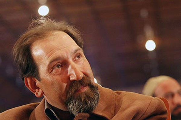«دندون طلا» مینی سریال می شود/ ثبت و ضبط نمایش‌های ماندگار
