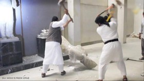 بیداد بی‌فرهنگی داعش در موزه موصل/ یونسکو دست به دامان شورای‌ امنیت شد