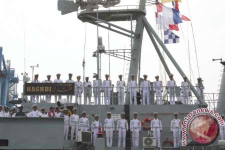 آنتارا: حضور ناوگروه نیروی دریایی ارتش ایران در جاکارتا با نشانه دوستی با اندونزی
