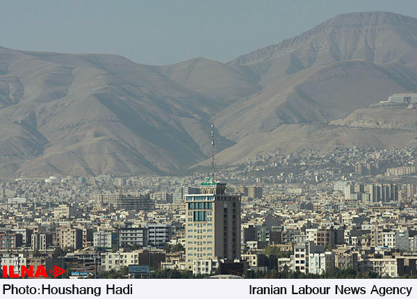 حباب بازار مسکن در 6 ماه اول رکود ترکید 