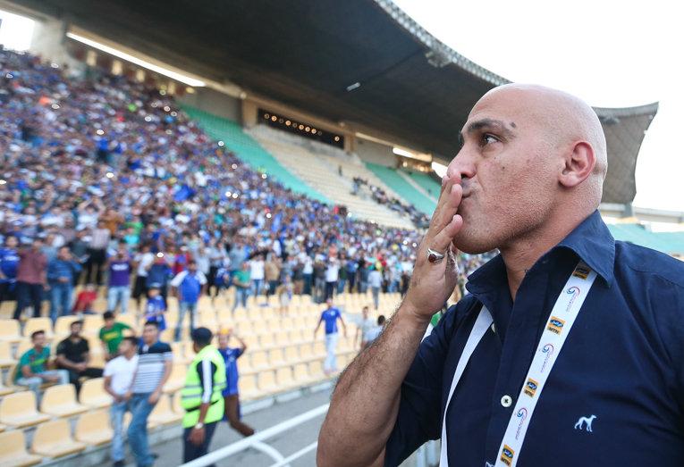 عليرضا منصوريان: بعضي بازي هاي ليگ ازليگ امارات كمترتماشاگردارد