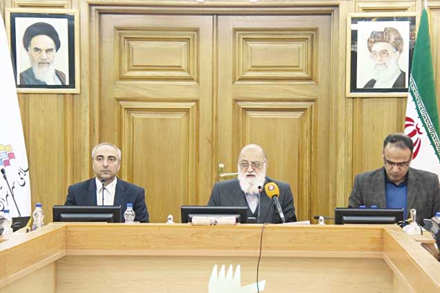  عزل شهردار منطقه ۱۱ تنها به دلیل مشکلات ساختمان علاءالدین نبود