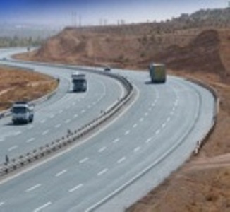 مصوبه جدید دولت درخصوص احداث آزاد راه قم - تهران - مشهد ابلاغ شد