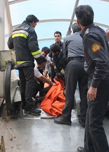 پله برقی بدن کارگر 36 ساله را دو نیم کرد