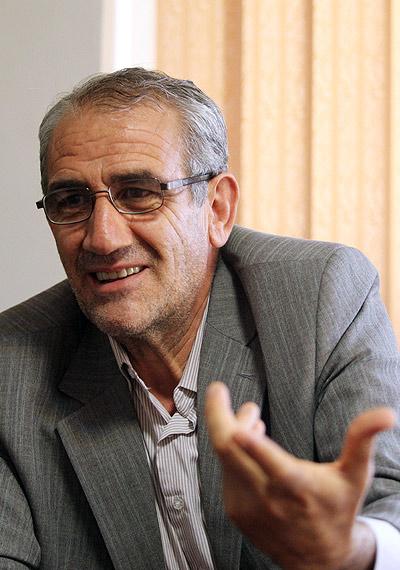 بغض دبیر اجرایی خانه کارگر اصفهان شکست