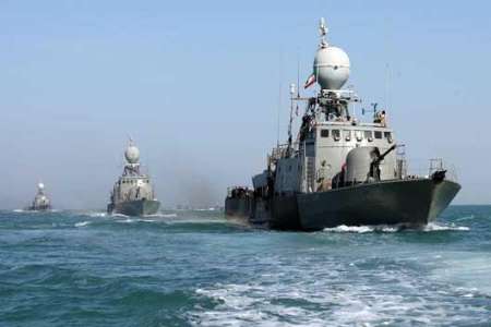 هشدار ناوشکن ایران به ناو جنگی آمریکایی در خلیج عدن