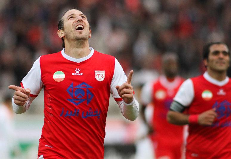 تذكرافشارزاده به ليدرهاي استقلال درباره آندو، شعارممنوع است