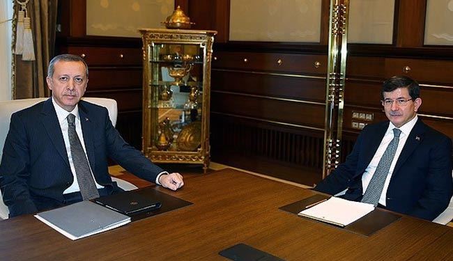 داود اغلو استعفا کرد /اردوغان پذیرفت