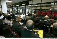 هجوم سهامداران به بورس تهران