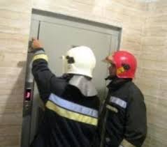 در موقع بروز حوادث آتش سوزی از آسانسور استفاده نکنید