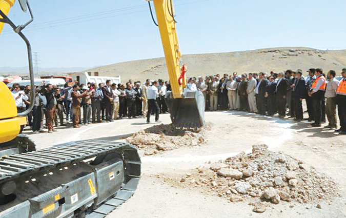  عملیات اجرایی قطعه اول و دوم پیاده راه زائران بارگاه منور رضوی آغاز شد