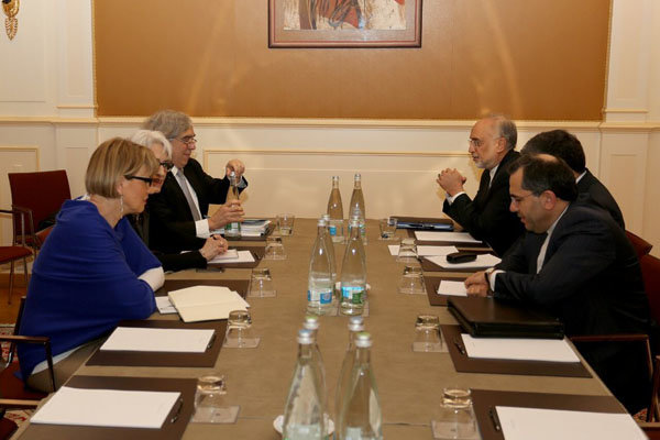 صالحی و مونیز امروز مذاکره می‌کنند/ وزیران خارجه امشب بازمی‌گردند