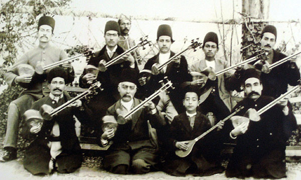 غرب گرایی در موسیقی قاجار 