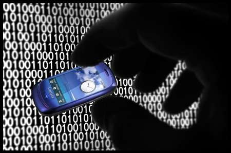 سرقت اطلاعات ۲.۴میلیون مشترک تلفن همراه درانگلیس