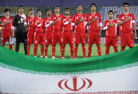 چرا تیم ملی فوتبال جوانان را به ثامن مشهد راه نداند؟