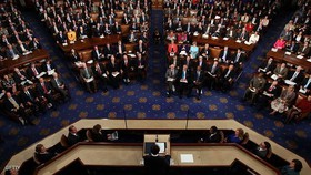 لس‌آنجلس تایمز: چراغ سبز برخی اعضای کنگره به کاخ سفید برای اجرای توافق هسته‌ای