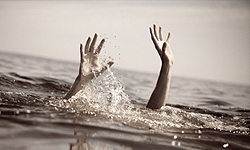 غرق شدن پسر بچه ۲ ساله در استخر ذخیره آب 