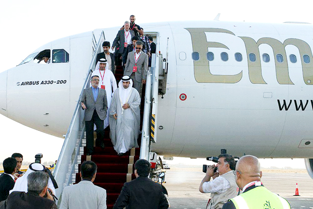 نخستین پرواز شرکت هواپیمایی امارات در مشهد به زمین نشست