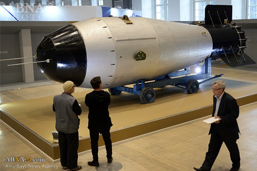 تصاویر مهیب‌ترین بمب اتمی جهان در مسکو