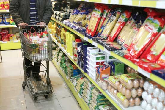 کاهش ۵۰ درصدی صادرات محصولات غذایی به دلیل "رکود"