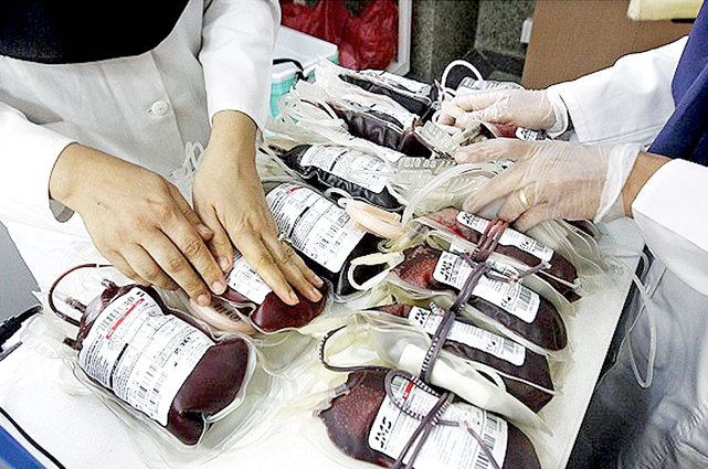  برای تأمین خون بیماران به قیمت خونمان تلاش می‌کنیم