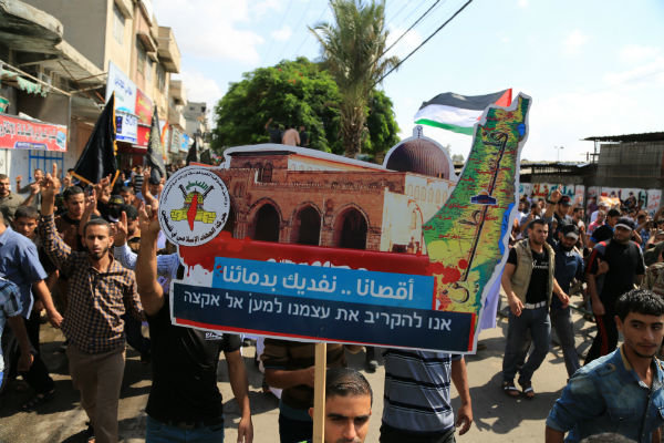 روز خونین مردم غزه در تظاهرات «روز خشم» فلسطین/۴شهید و ده ها زخمی